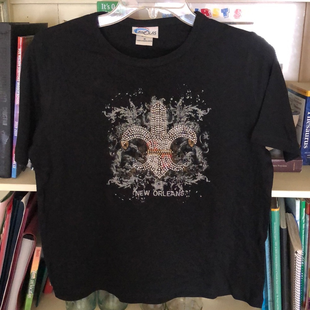 Women’s blinged out New Orleans tee Sz S